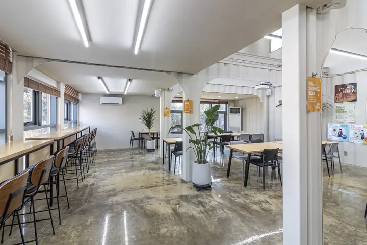 서울 강남구 청년 라운지 상업공간 사진 8