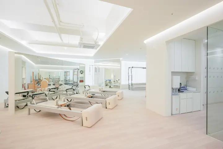 필라테스 스튜디오 상업공간 사진 4