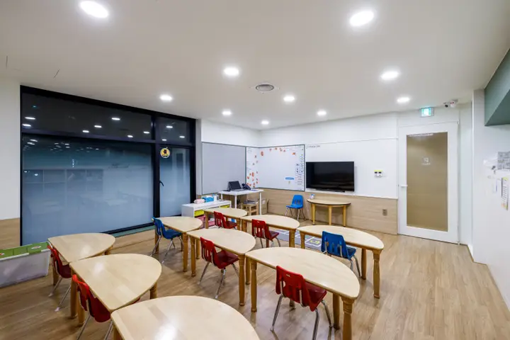 대구 영어학원 상업공간 사진 18