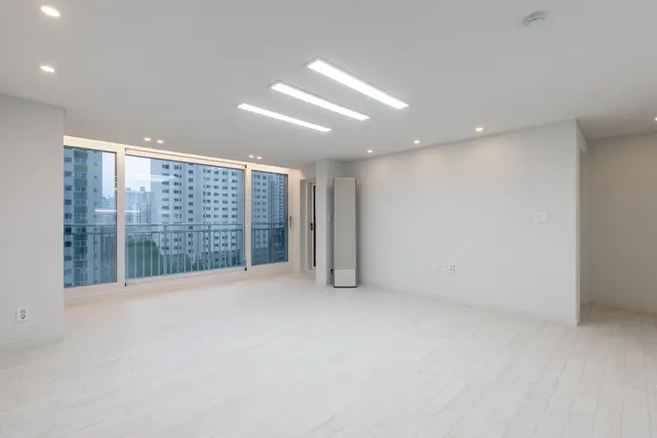 경기 부천시 백송마을 동남디아망 주거공간 사진 1