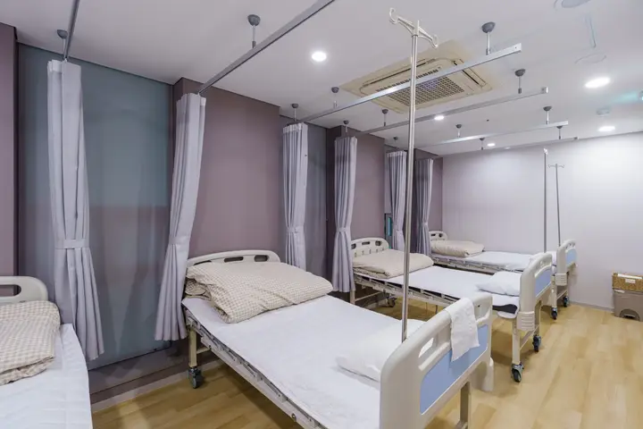 경기 이천시 산부인과 상업공간 사진 7
