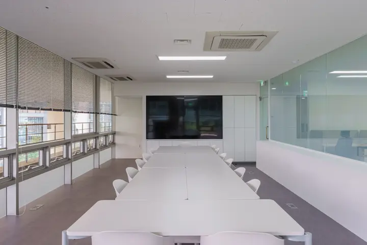 사무실 업무공간 사진 16